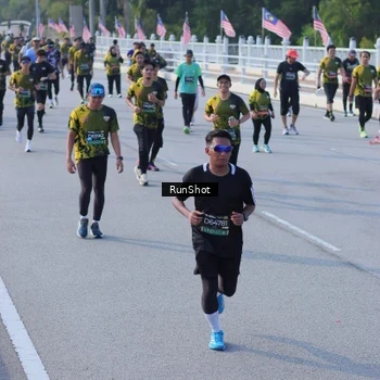Runner Photo 7132312