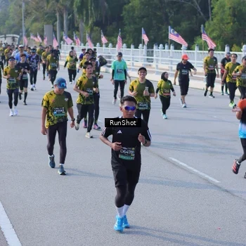 Runner Photo 7132315
