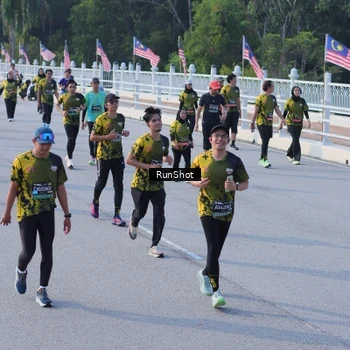 Runner Photo 7132342