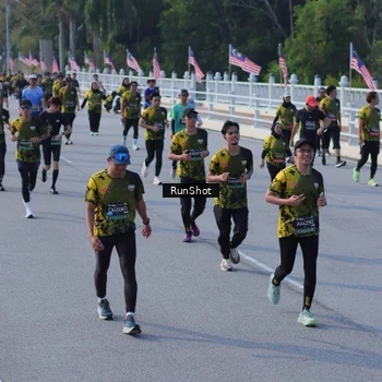 Runner Photo 7132346
