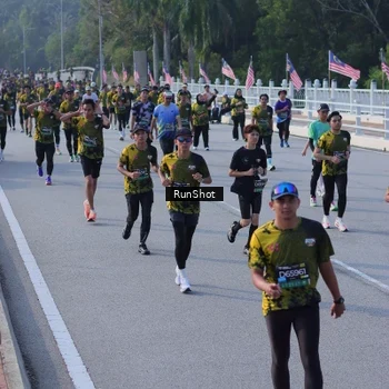 Runner Photo 7132357