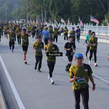 Runner Photo 7132358