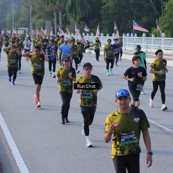 Runner Photo 7132362