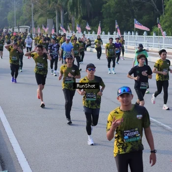 Runner Photo 7132364