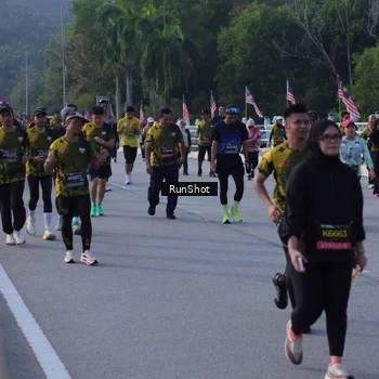 Runner Photo 7132366