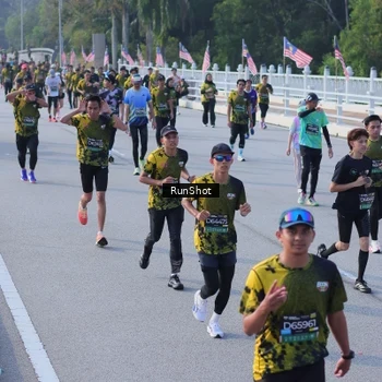 Runner Photo 7132367