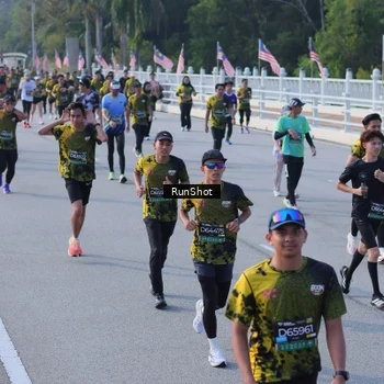 Runner Photo 7132369