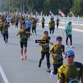 Runner Photo 7132372
