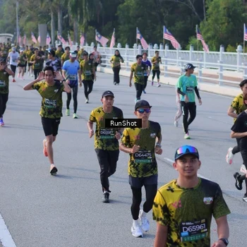 Runner Photo 7132378