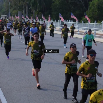 Runner Photo 7132380