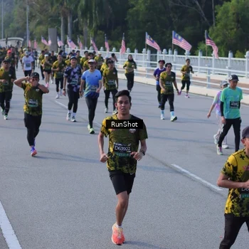 Runner Photo 7132382