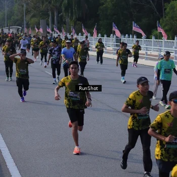 Runner Photo 7132387