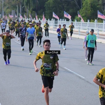Runner Photo 7132389