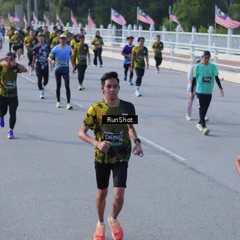 Runner Photo 7132393