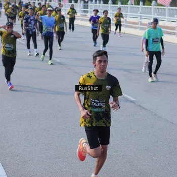 Runner Photo 7132395