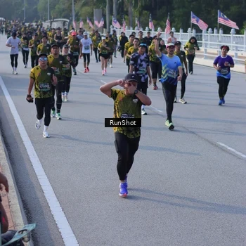 Runner Photo 7132407