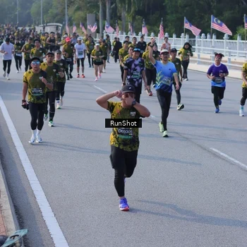 Runner Photo 7132408