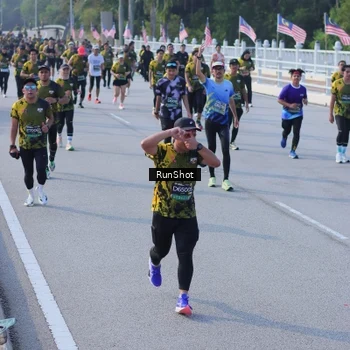 Runner Photo 7132409