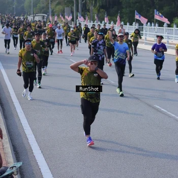Runner Photo 7132412