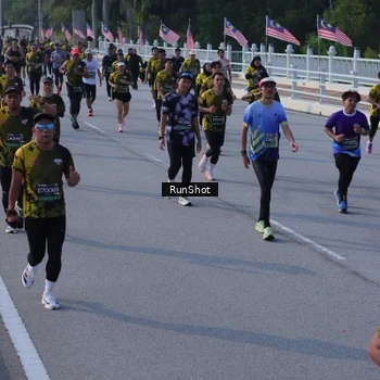 Runner Photo 7132430