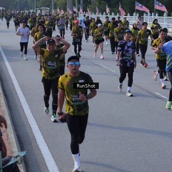 Runner Photo 7132437