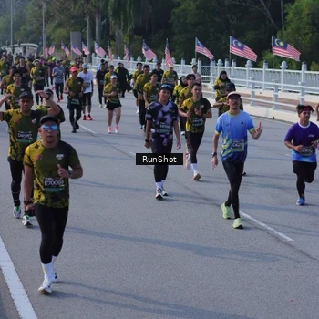 Runner Photo 7132445