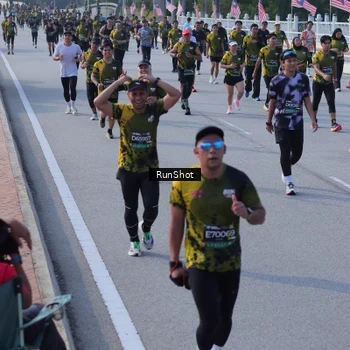 Runner Photo 7132451