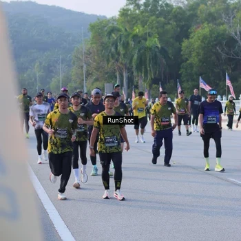 Runner Photo 7132454