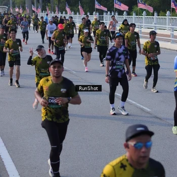 Runner Photo 7132458