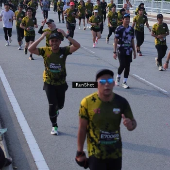 Runner Photo 7132471