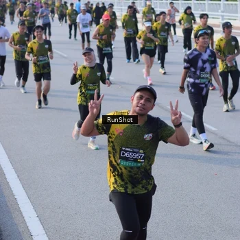 Runner Photo 7132476