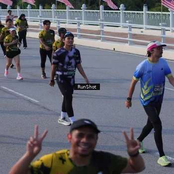 Runner Photo 7132488