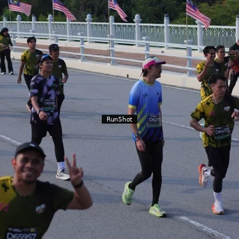 Runner Photo 7132489