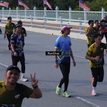 Runner Photo 7132490