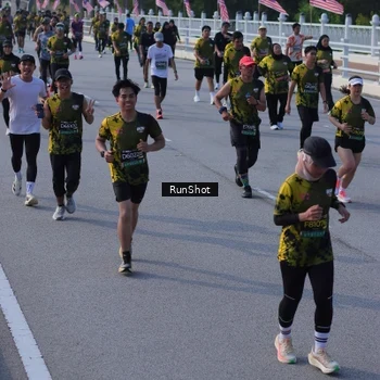 Runner Photo 7132492
