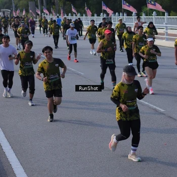 Runner Photo 7132493