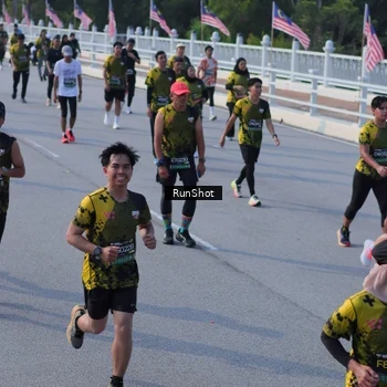 Runner Photo 7132510
