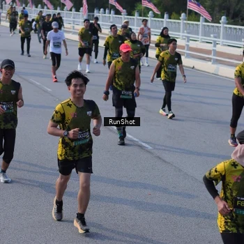 Runner Photo 7132517