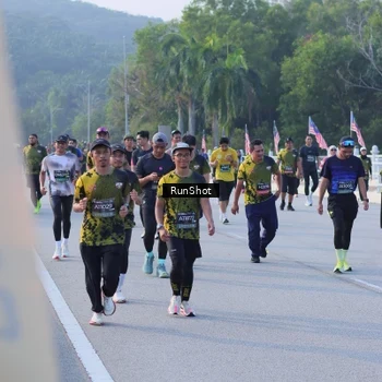 Runner Photo 7132518