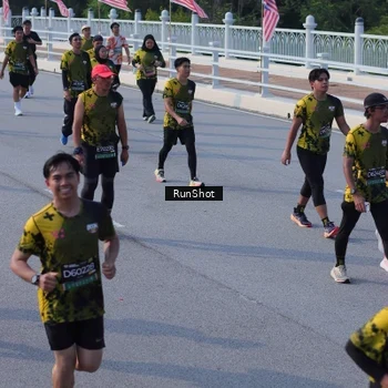 Runner Photo 7132523