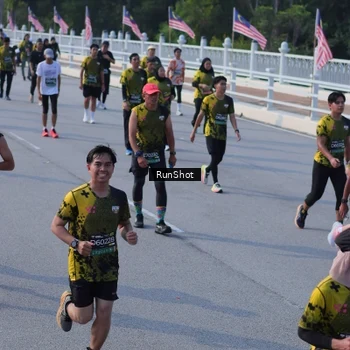 Runner Photo 7132528