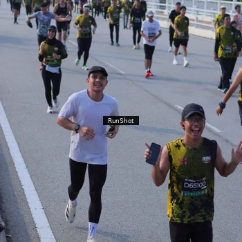 Runner Photo 7132535