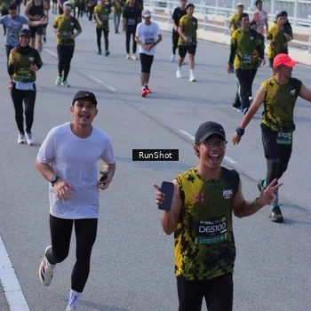 Runner Photo 7132536