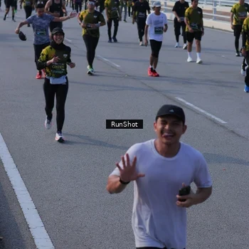 Runner Photo 7132544