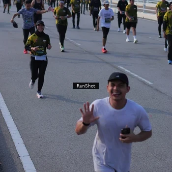 Runner Photo 7132545