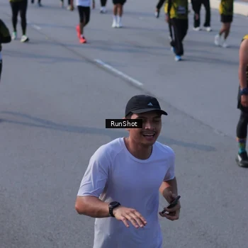 Runner Photo 7132549