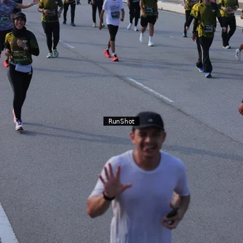 Runner Photo 7132550
