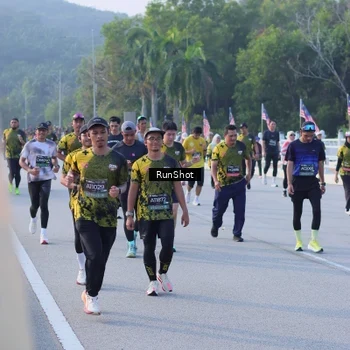 Runner Photo 7132553