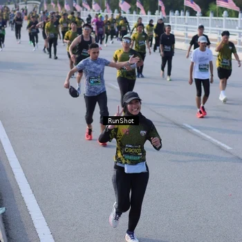 Runner Photo 7132562