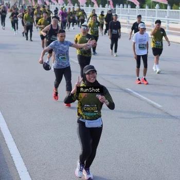 Runner Photo 7132564